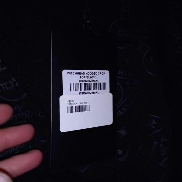 NWT KILLSTAR CROP TOP - Picture 2 of 2